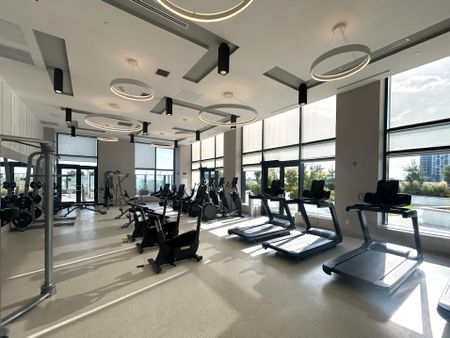 For Lease - 105 Oneida Crescent Unit# 2508, Richmond Hill, Ontario - Photo 2