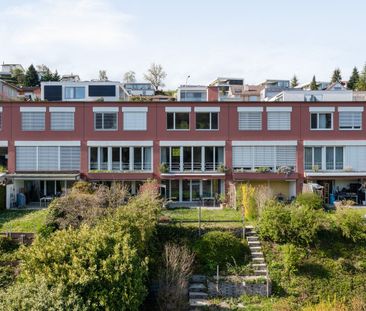 APPARTEMENT DE 3 PIÈCES À ADLIGENSWIL (LU), MEUBLÉ, TEMPORAIRE - Photo 2