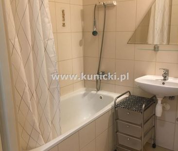 Warszawa, Ursynów, Kabaty, Jerzego Zaruby - Photo 2