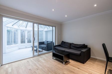 3 bedroom ground floor flat to rent - Photo 5