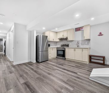 For Lease - 82 Yellow Brick Road, Brampton, Ontario - Photo 3