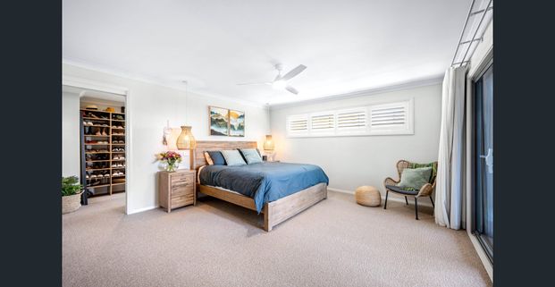 MacMasters Beach Coastal Retreat – Expansive Ocean Views & Relaxed Beach Living - Photo 1