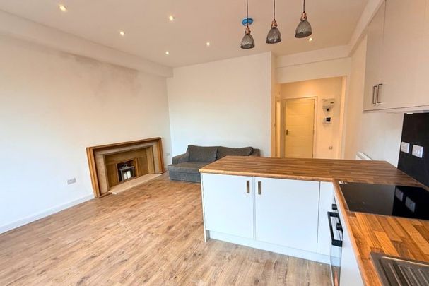 2 Bed Flat, Lydgate Lane, S10 - Photo 1
