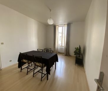 Location Appartement 3 pièces 57m² BORDEAUX 33000 - Photo 2