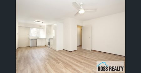 Beautifully Renovated - Photo 4