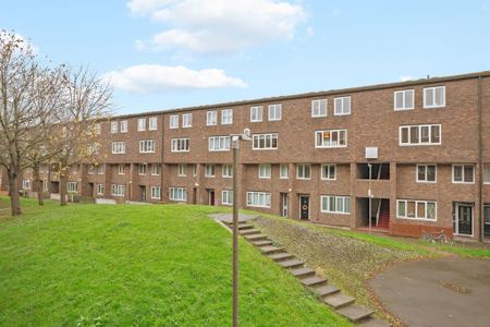 4 bedroom maisonette to rent - Photo 5