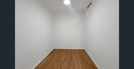 Stunning Space in the Heart of Newtown! - Photo 2