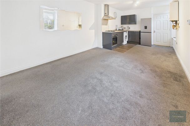 Whitefield Terrace, Plymouth, Devon, PL4 - Photo 1