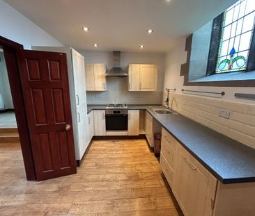 2 bedroom house to rent - Photo 2
