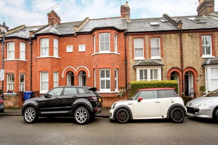 3 bedroom terraced house to rent - Photo 3