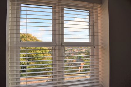 2 Bed Flat, Jenner House, NG3 - Photo 5