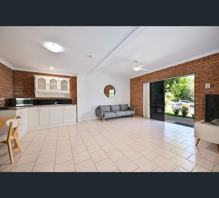 2a Oleander Avenue, Port Macquarie, NSW 2444 - Photo 5