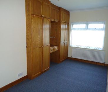 3 bedroom apartment to rent - Photo 4