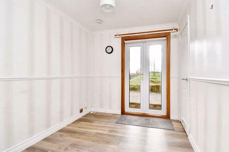 3 bedroom house to rent - Photo 3