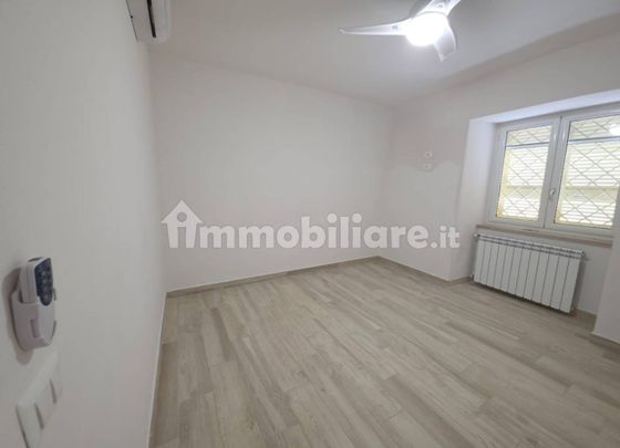 Villa unifamiliare via Monte Nuovo Licola Patria, Monterusciello, Pozzuoli - Foto 1