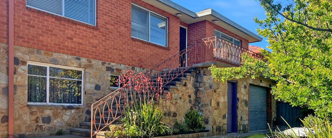 52 Richard Avenue, Queanbeyan NSW 2620 - House For Rent | Domain - Photo 1