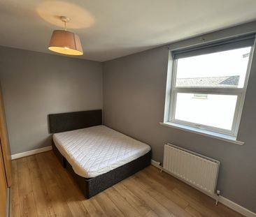 Apartment 5, 1A, Vancouver Drive, Belfast, BT15 5BY - Photo 3