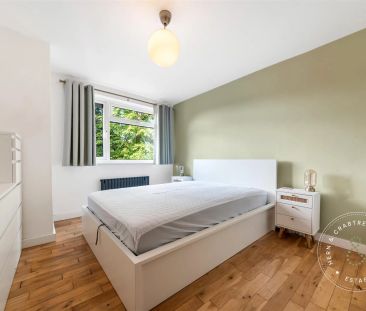 2 Bedroom Flat - Photo 4