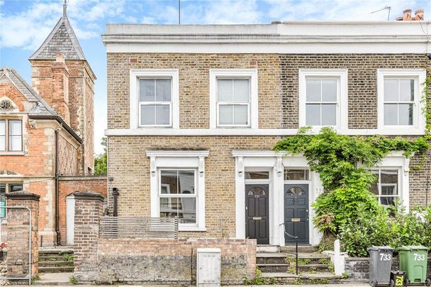 3 bedroom terraced house to rent - Photo 1