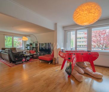 Magnificent crossing flat in a green environment in the heart of Fl... - Photo 2