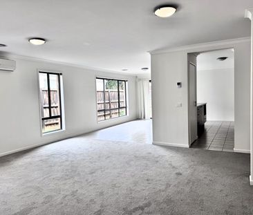 Modern Family Home for Lease – 4 Bed, 2 Bath, 2 Car - Photo 1