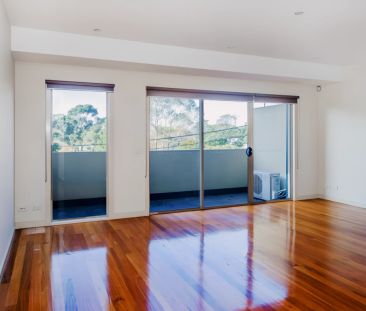 2Bedrooms, 2Bathrooms - Photo 1