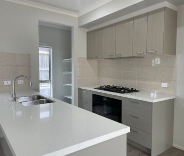 Brand-New 5-Bedroom Home Opposite The Dunes Village - Photo 2