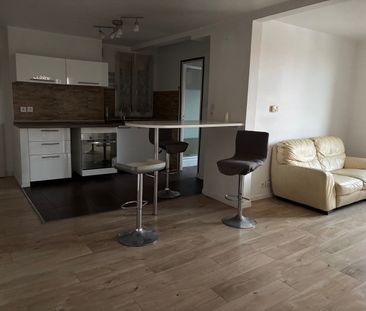 Location Appartement 3 pièces 55m² MARSEILLE 15ème - Photo 4