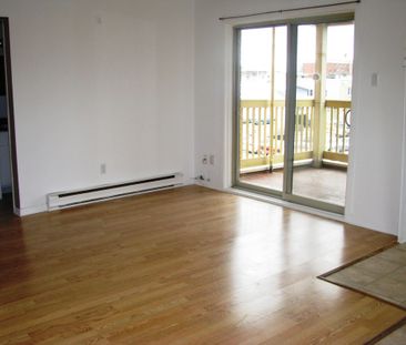 BEAU 4-1/2 Au Centre-ville (Granby) - Photo 1