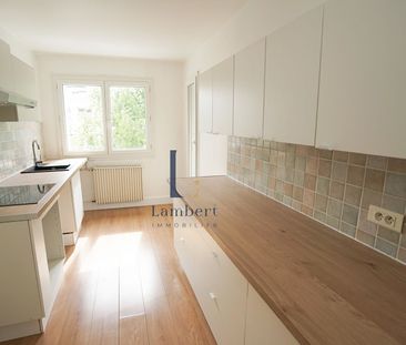 Location Appartement 4 pièces 80m² - Photo 2