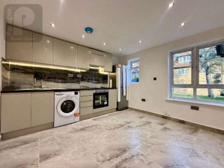 Burrell Close, Edgware, HA8 - Photo 3