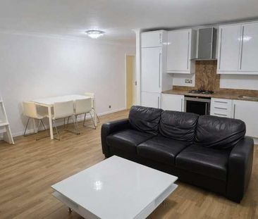 Regents Park Road, Finchley Central, N3 - Photo 2