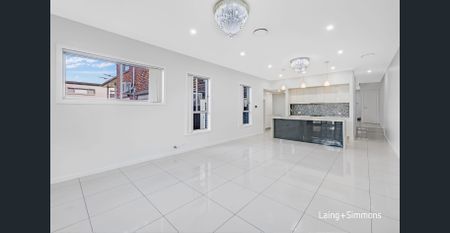 Modern Four Bedroom Home - Photo 5