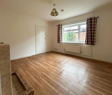 2 bedroom detached bungalow to rent - Photo 2