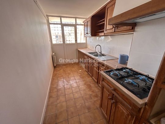 SALON DE PROVENCE : appartement de 4 pièces (72 m²) en location, - Photo 1
