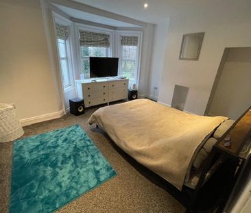 228 Ravenhill Road, Belfast, BT6 8EF - Photo 5