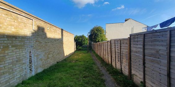 Tonbridge Road, Maidstone ME16, London - Photo 3