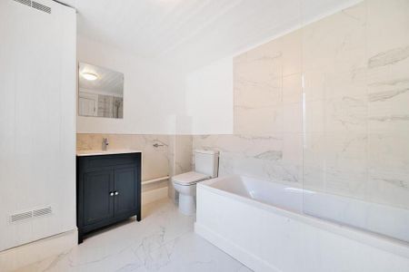 4 bedroom terraced house to rent - Photo 4