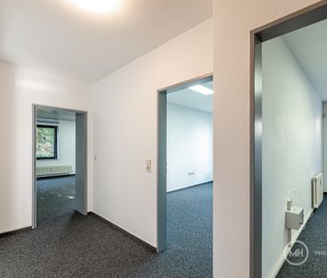 MANNELLA_*Moderne 4-Zimmer-Wohnung im Herzen von Seelscheid* ideal ... - Photo 2