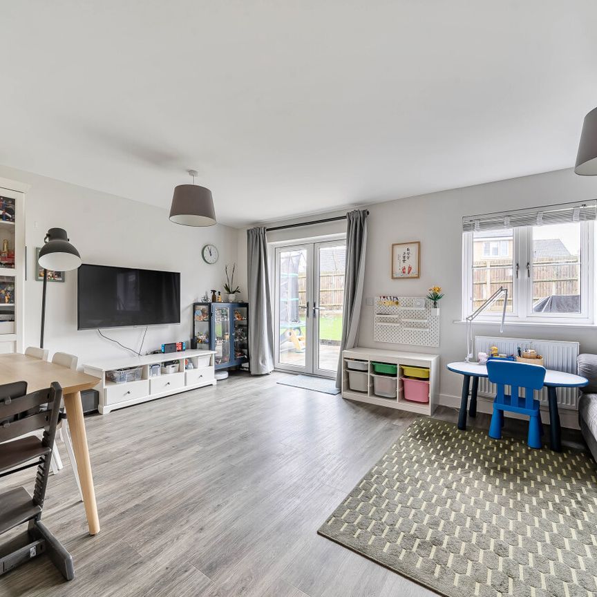 3 bedroom detached house to rent - Photo 1