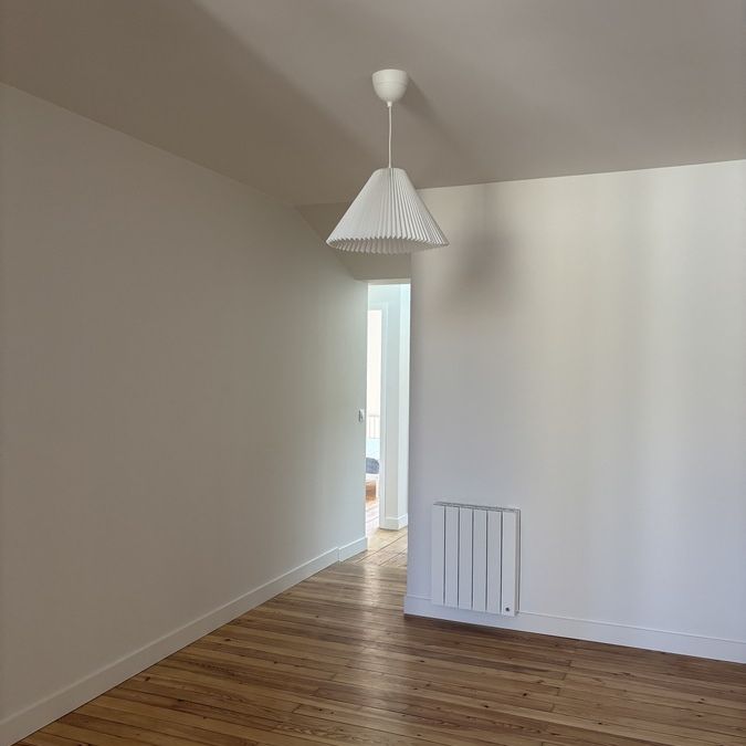 Location Appartement 3 pièces 68m² BORDEAUX 33300 - Photo 1