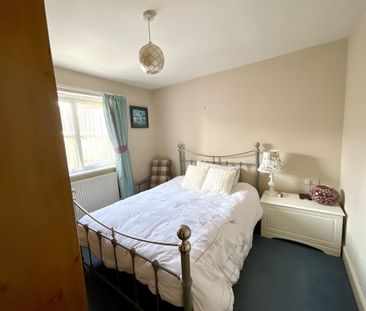 3 bedroom semi-detached house to rent - Photo 4