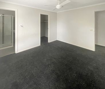 24 Carmichael Court, Sebastopol - Photo 5