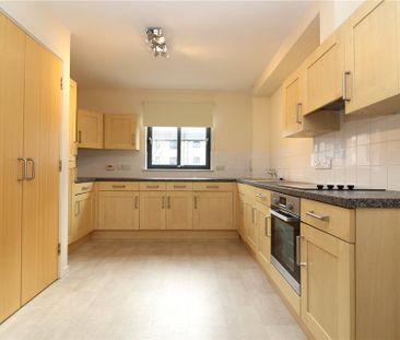 2 bedroom apartment to rent - Photo 2