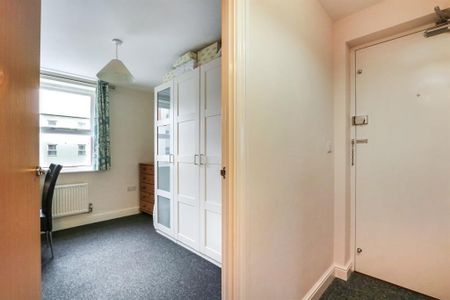 Compair Crescent, Ipswich - Photo 3