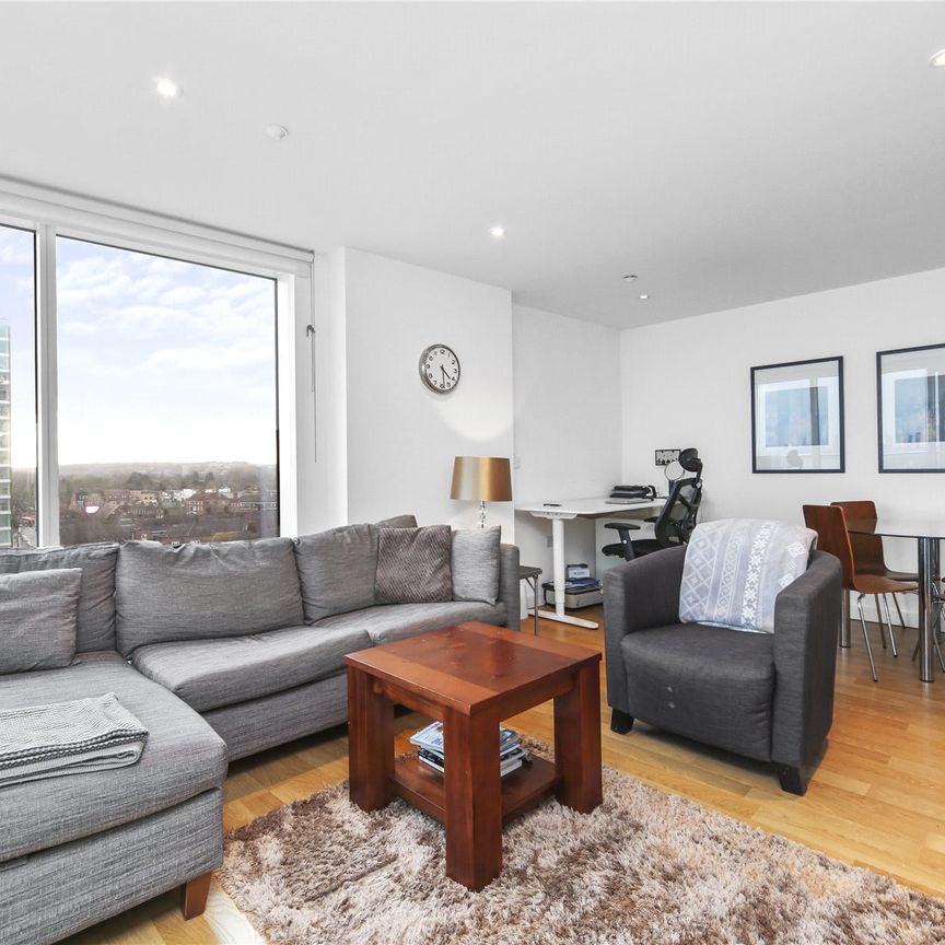 Residence Tower, N4 - Photo 1