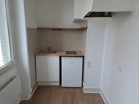 Location Appartement 2 pièces 43m² BESANCON 25000 - Photo 3