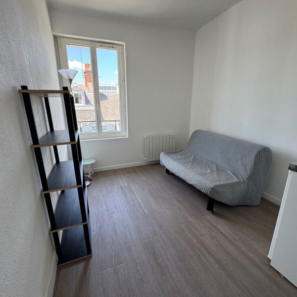 Location Appartement 1 pièce 12m² ORLEANS 45000 - Photo 1