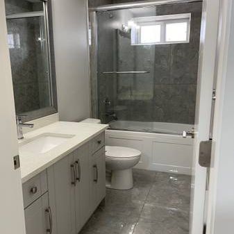 2 bedrooms & 1 washroom basement for rent - Photo 4