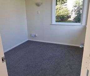 Renovated lovely warm sunny home - Photo 6